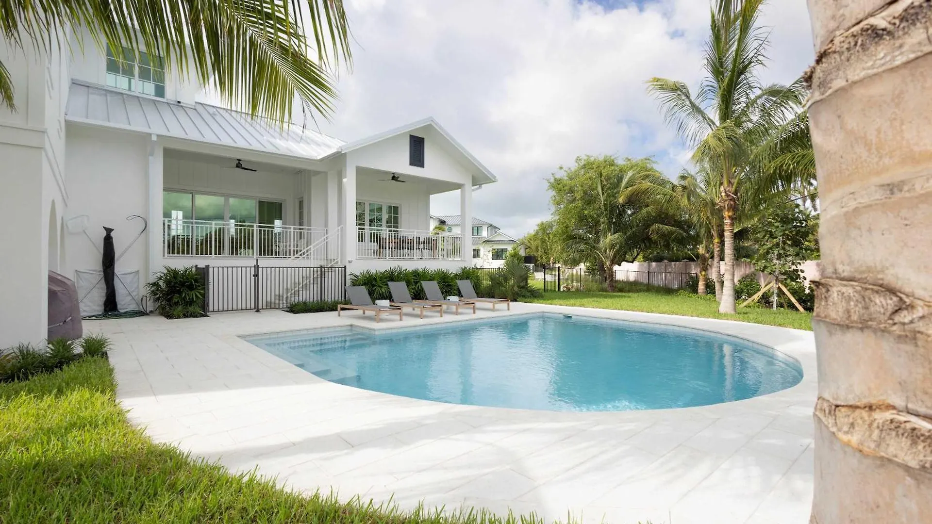 Holiday home New Private Pool & Docking - Floralee House Villa Key West United States