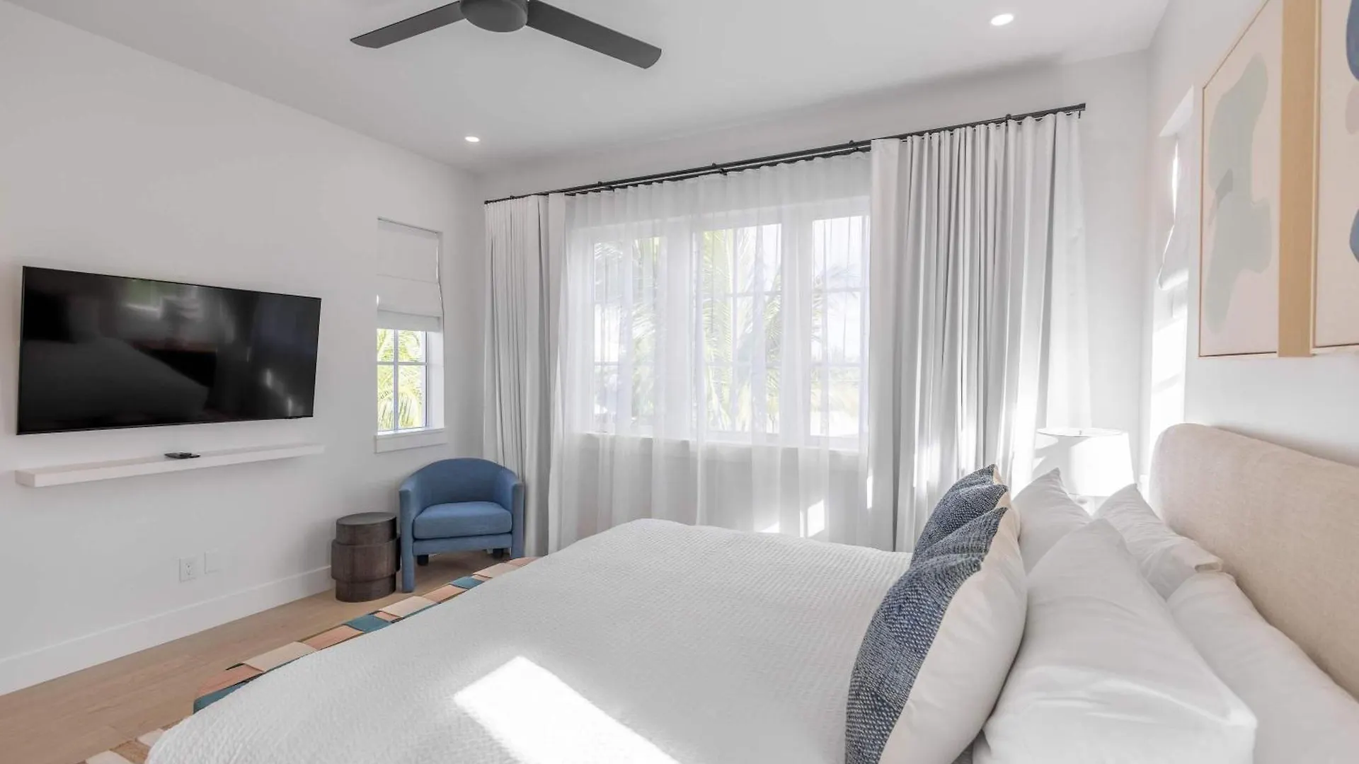 New Private Pool & Docking - Floralee House Villa Key West
